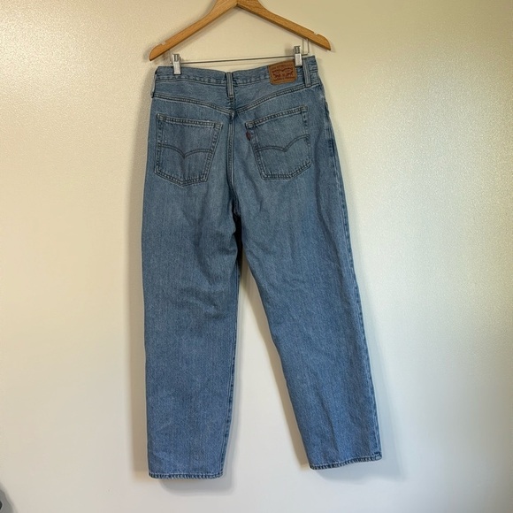 Levi’s Women’s ‘94 Baggy Jean Size 31 Distressed Medium Light Wash High Rise - Picture 9 of 9